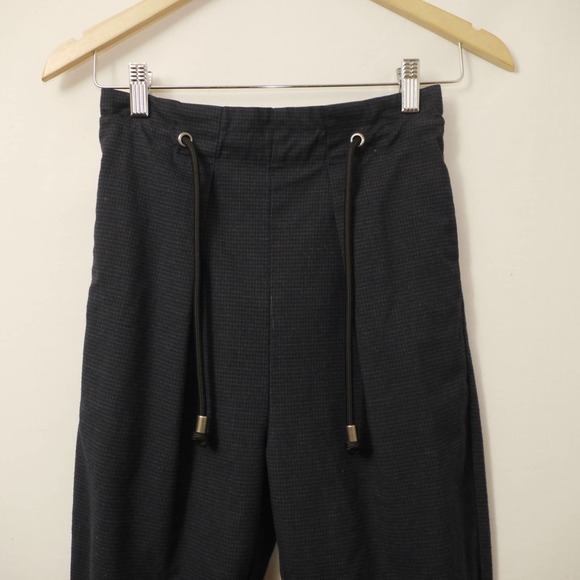BDG UO High Rise Pleated Dark Blue Pants Size XS - Picture 2 of 11